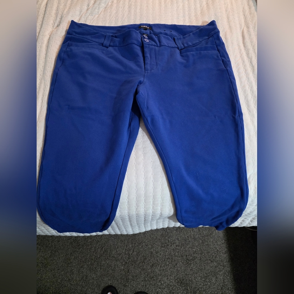 Plus Size Torrid Cobalt Blue Capris